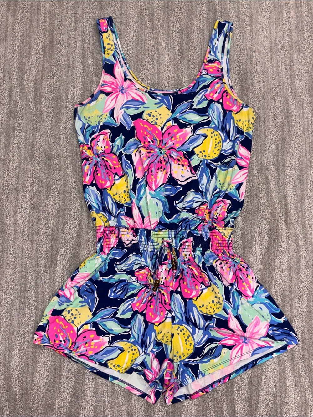 Lilly Pulitzer Tala Romper Nauti Navy Capri Soleil Floral Smocked Women’s Sz S